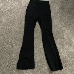 Black Lululemon flare leggings